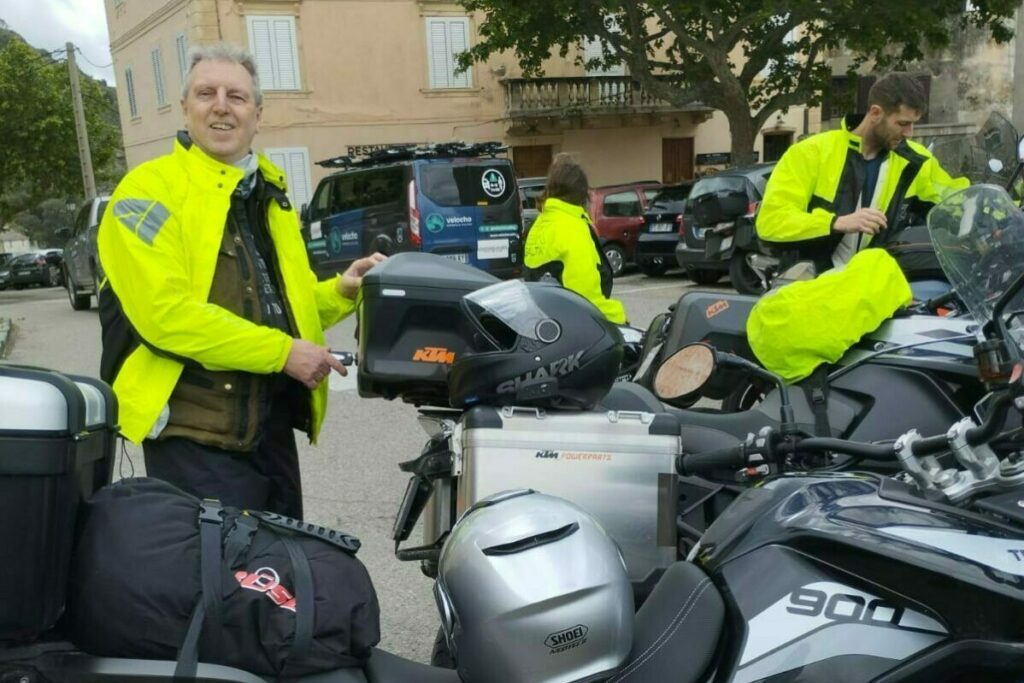 Nonza une des destiantions de nos road trips en Corse à moto