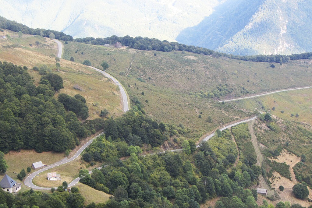 Courbes dans les Pyrénées